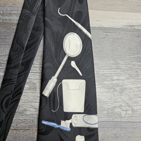 Dentist Dental Teeth Tie Silk - Picture 4 of 6